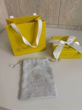 Kendra Scott Yellow Gift Bag, Box and White Velvet Pouch